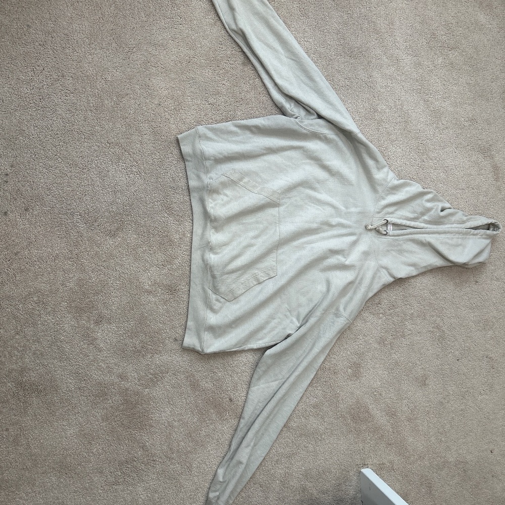 Hanes sweatshirt